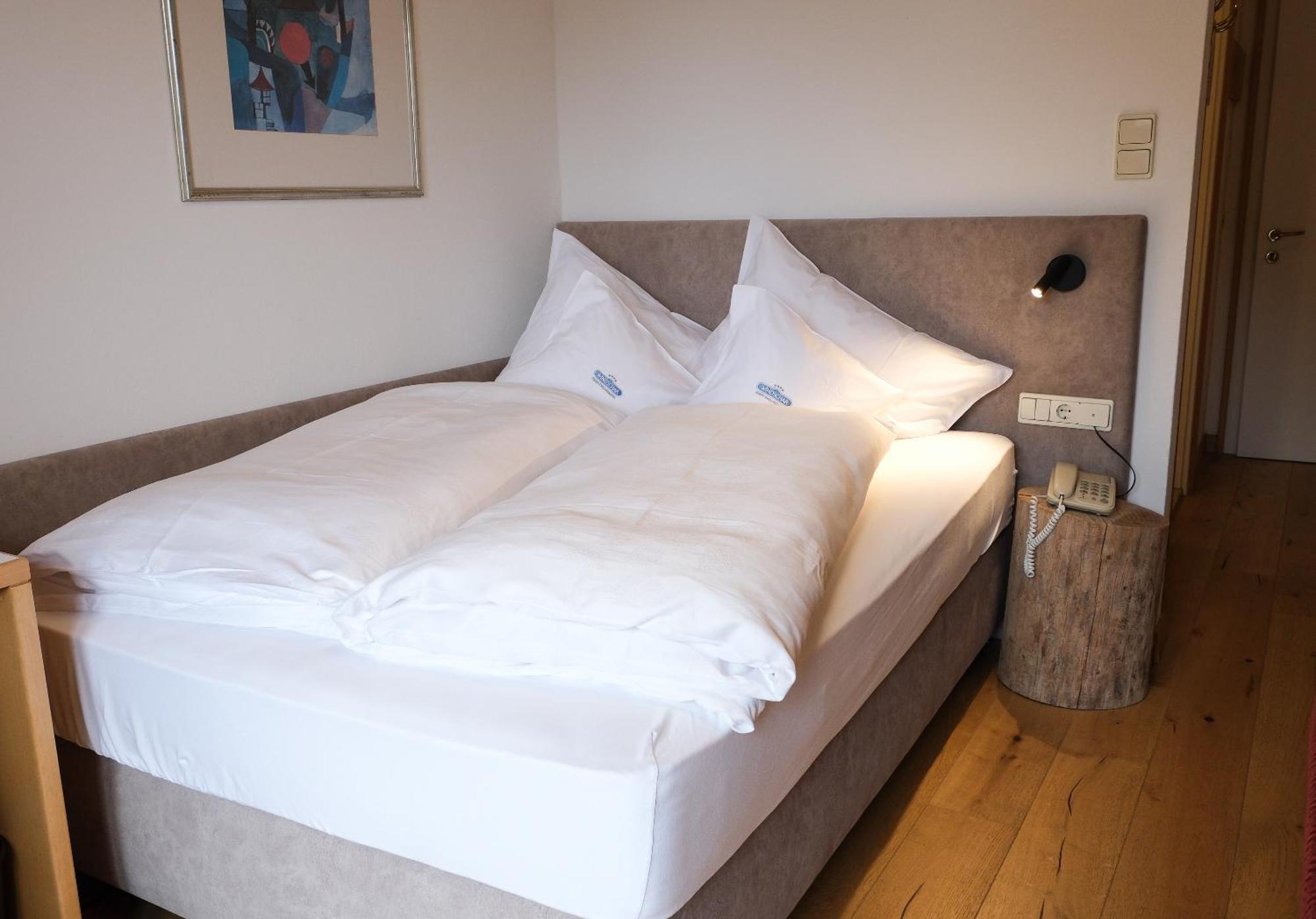 Ferien & Wellnesshotel Windschar บรูนิโก ภายนอก รูปภาพ