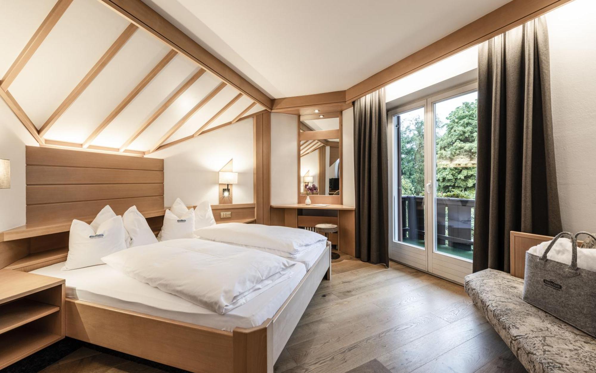 Ferien & Wellnesshotel Windschar บรูนิโก ภายนอก รูปภาพ